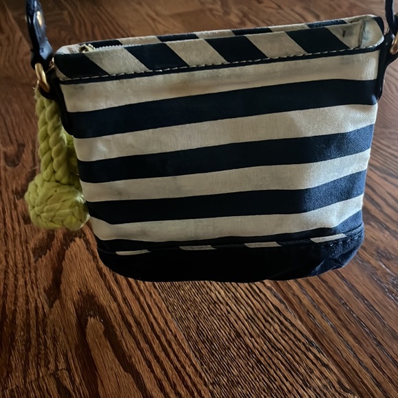 Juicy couture mini crossbody - Picture 7 of 7